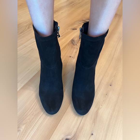 Sam Edelman - Suede 3in Bootie Black - Picture 10 of 11